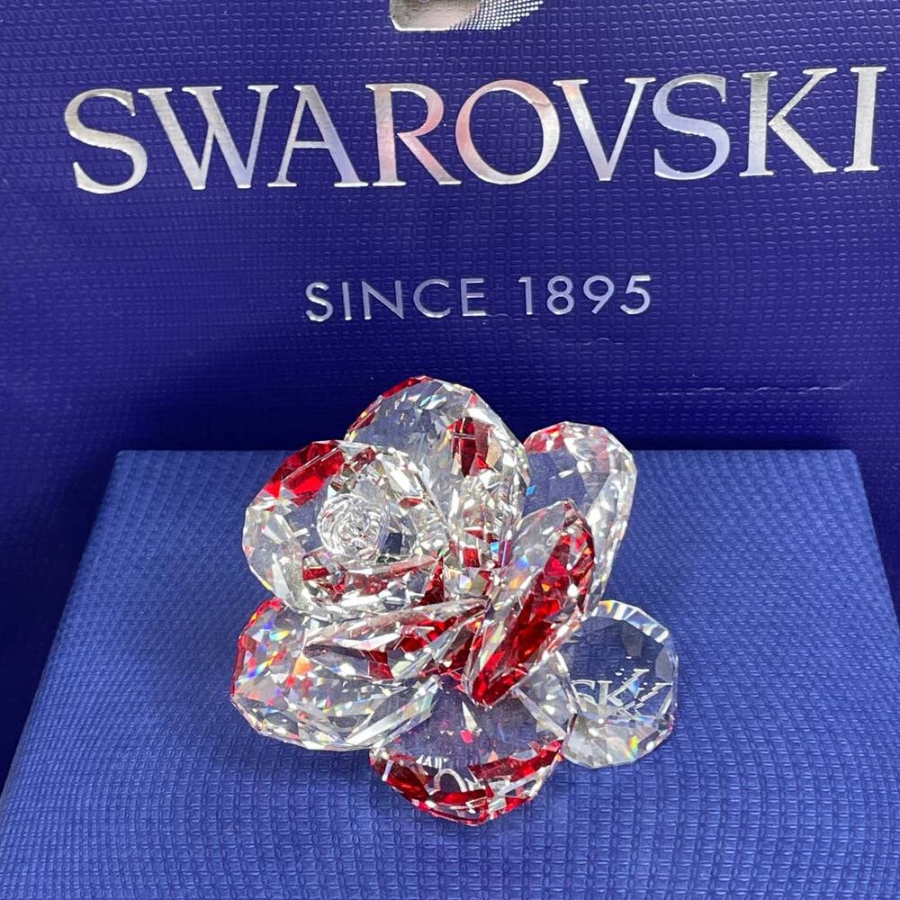 Swarovski In the Secret Garden Rose Figurine